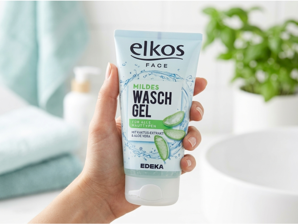 Elkos Čistící gel s kaktusovým extraktem a aloe vera 150 ml - produkt v ruce