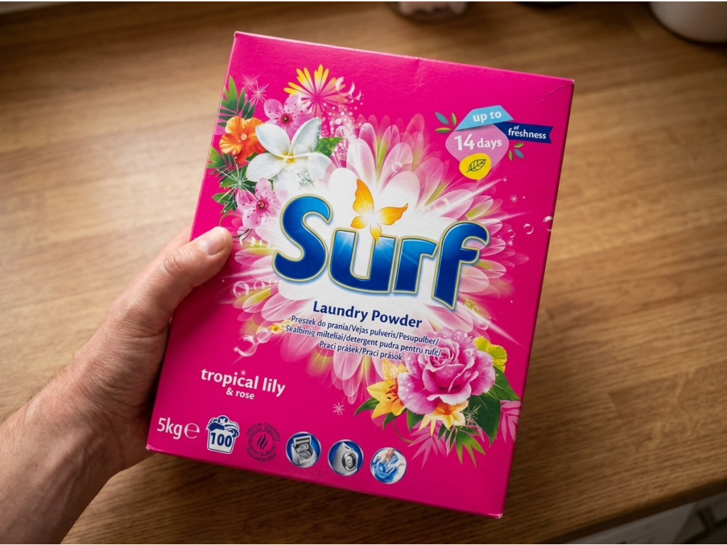 Surf Tropical Lily balení v ruce