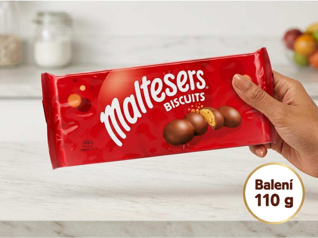 Maltesers Biscuits balení v ruce