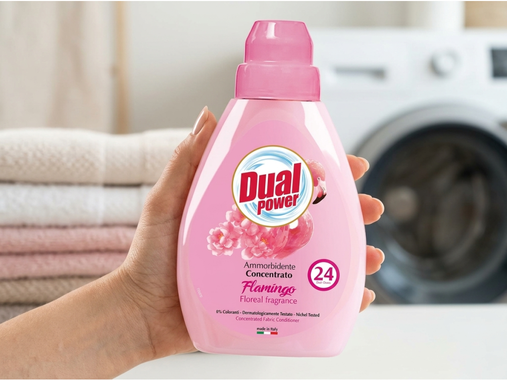 Dual Power koncentrovaná aviváž Flamingo Rosa, 24 dávek, 600 ml - balení v ruce