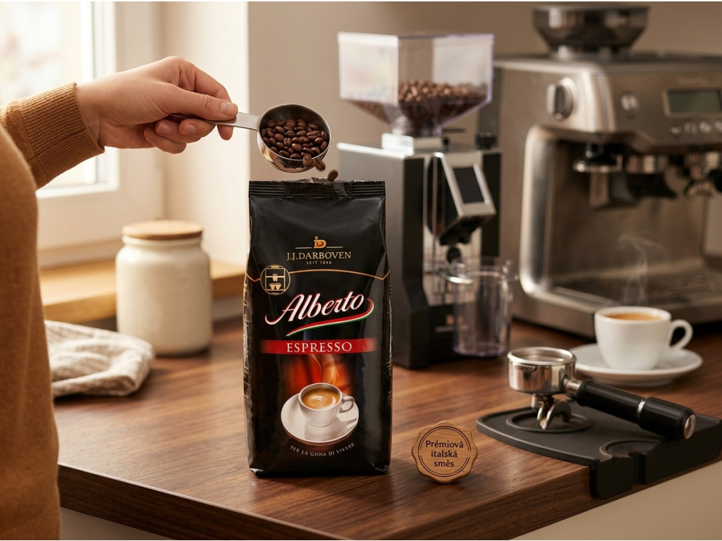 Alberto Espresso zrnková káva při přípravě kávy